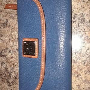 Dooney and Burke wallet